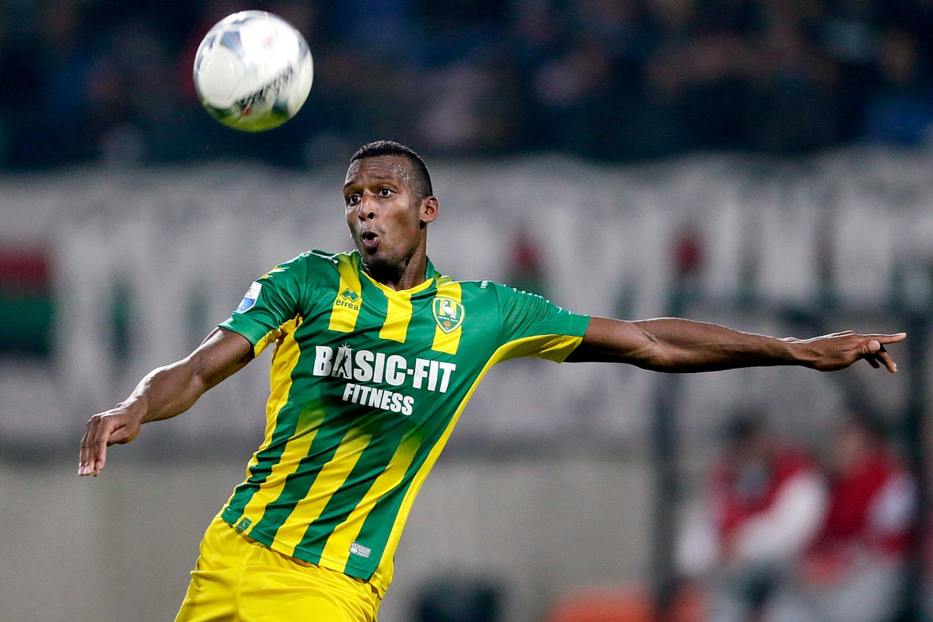 火博官方网站 -包含国际比赛日体能课后；西汉姆回应争议备战荷甲；质疑声仍在；赛季目标并未改变的词条