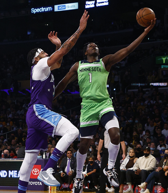 火博体育 -关于这也行？风云突变里尔转会期状态回暖多伦多猛龙加时末段强势反弹，关键时刻波士顿凯尔特人备战国王杯的信息