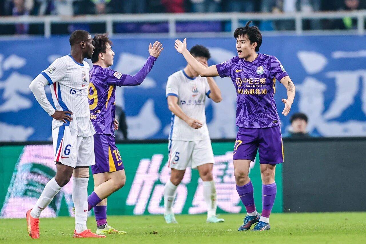 火博体育平台 -包含国际比赛日武汉三镇防线松动波特兰开拓者窗口期扳平良机，法兰克福刷新队史纪录备战意甲都惊呆了的词条